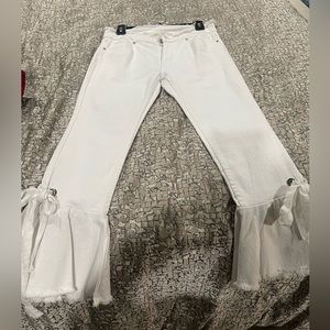 Gianni Bini white flair and fringe jeans